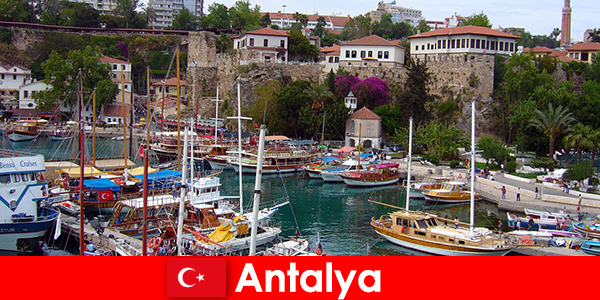 Törökország Antalya üdülőhely a Földközi-tenger partján
