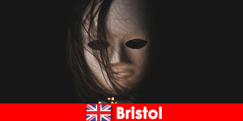 Színházi élmények BristolBan Anglia a komédia zenén keresztül Tánc kíváncsi utazóknak
