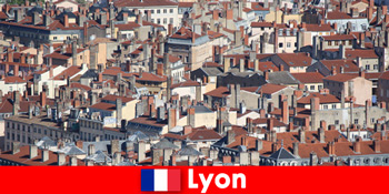 Regionális finomságok Lyon Franciaországban meghívják a szerelmes turistákat, hogy élvezzék