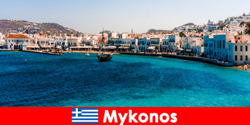 Népszerű úti cél gyönyörű strandokkal Mykonos Görögországban