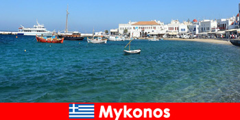 A turisták számára olcsó árak és jó szolgáltatás a szállodákban a gyönyörű Mykonos Görögországban