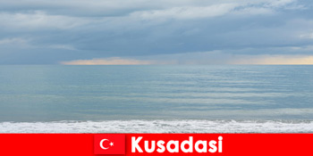 Kusadasi Törökország egy nyaralóhely gyönyörű öblökkel a tökéletes nyaraláshoz