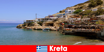 A krétai nyaralók a helyi konyhát és sok természetet tapasztalnak Görögországban